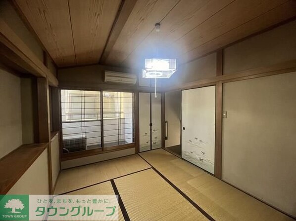 中藤4丁目戸建の物件内観写真